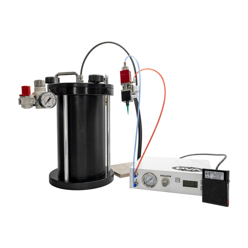 Benchtop fluid dispensing system with a 5-liter tank and foot pedal